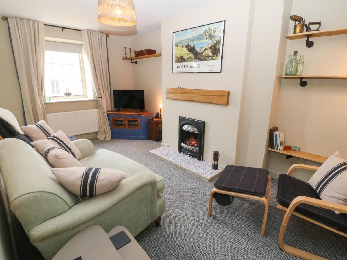 Llety Bach Villa Caernarfon Dış mekan fotoğraf