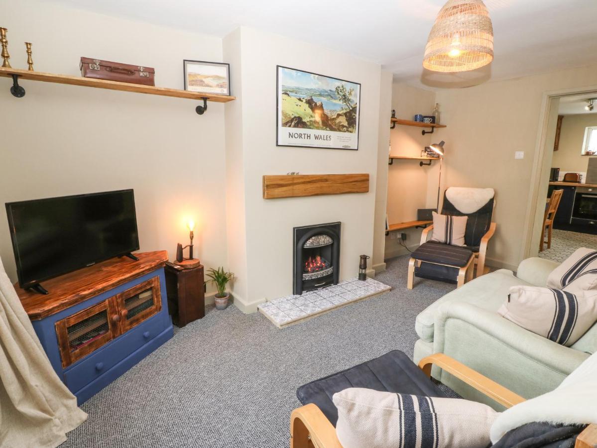 Llety Bach Villa Caernarfon Dış mekan fotoğraf