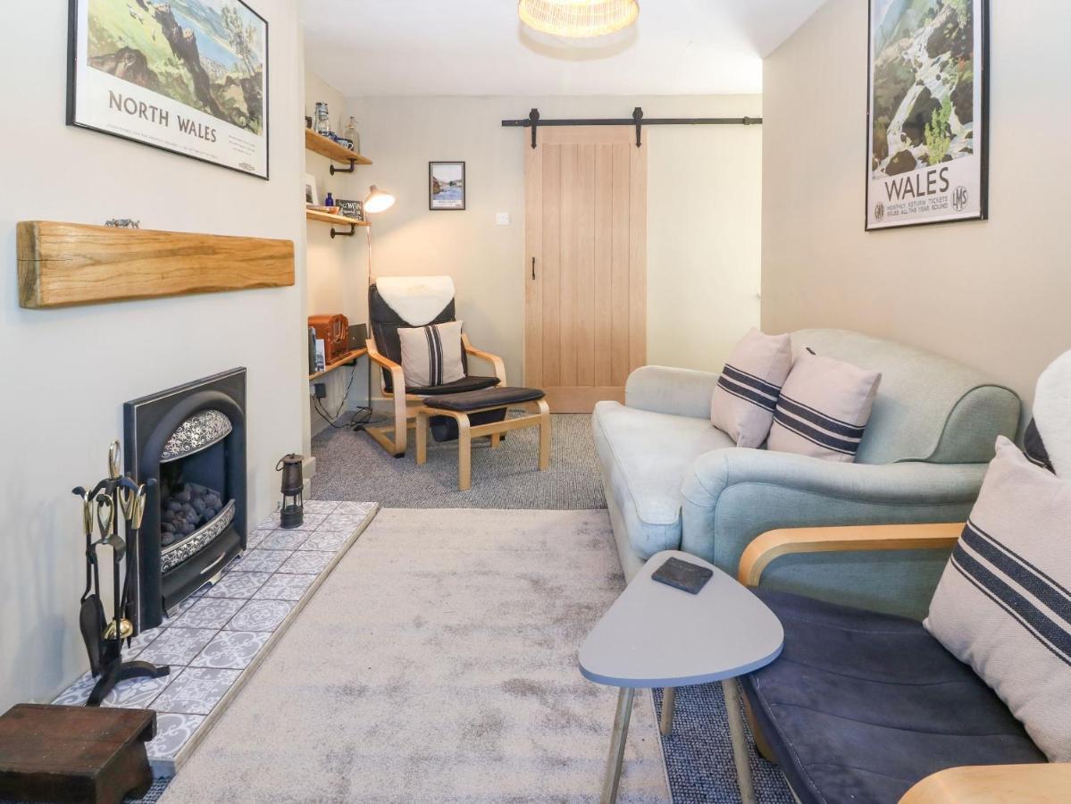 Llety Bach Villa Caernarfon Dış mekan fotoğraf